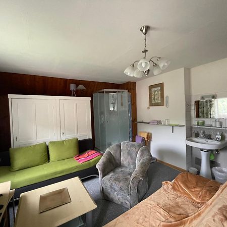 Privatzimmer 特里本 外观 照片